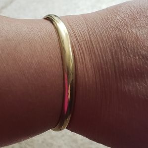 Yellow gold bracelet